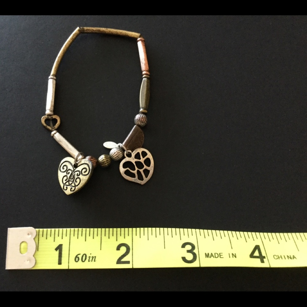 ADORABLE HEART BRACELET! - Picture 4 of 4